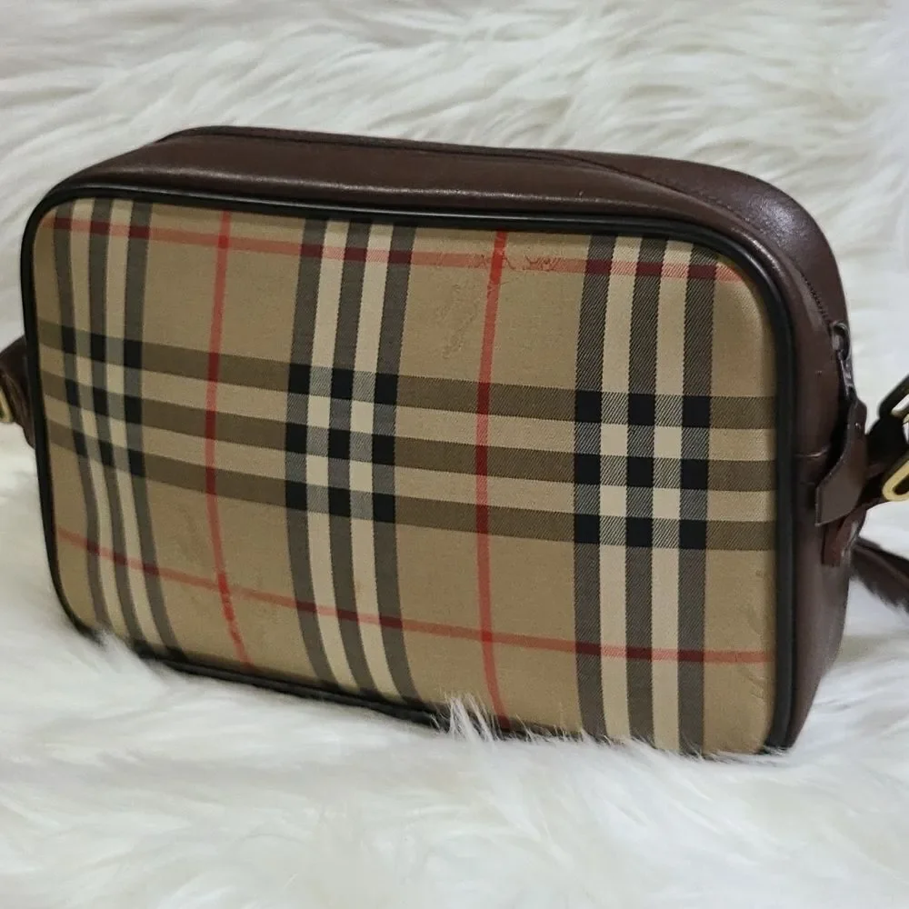 💯Authentic Burberry Shoulder Bag 🍀 - Picture 9 of 15